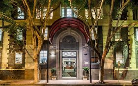 Oaks Sydney Goldsbrough Suites